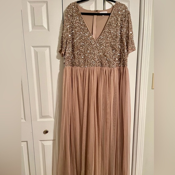 Short Sleeve Sequin ASOS Dress Size 24 - Picture 3 of 6